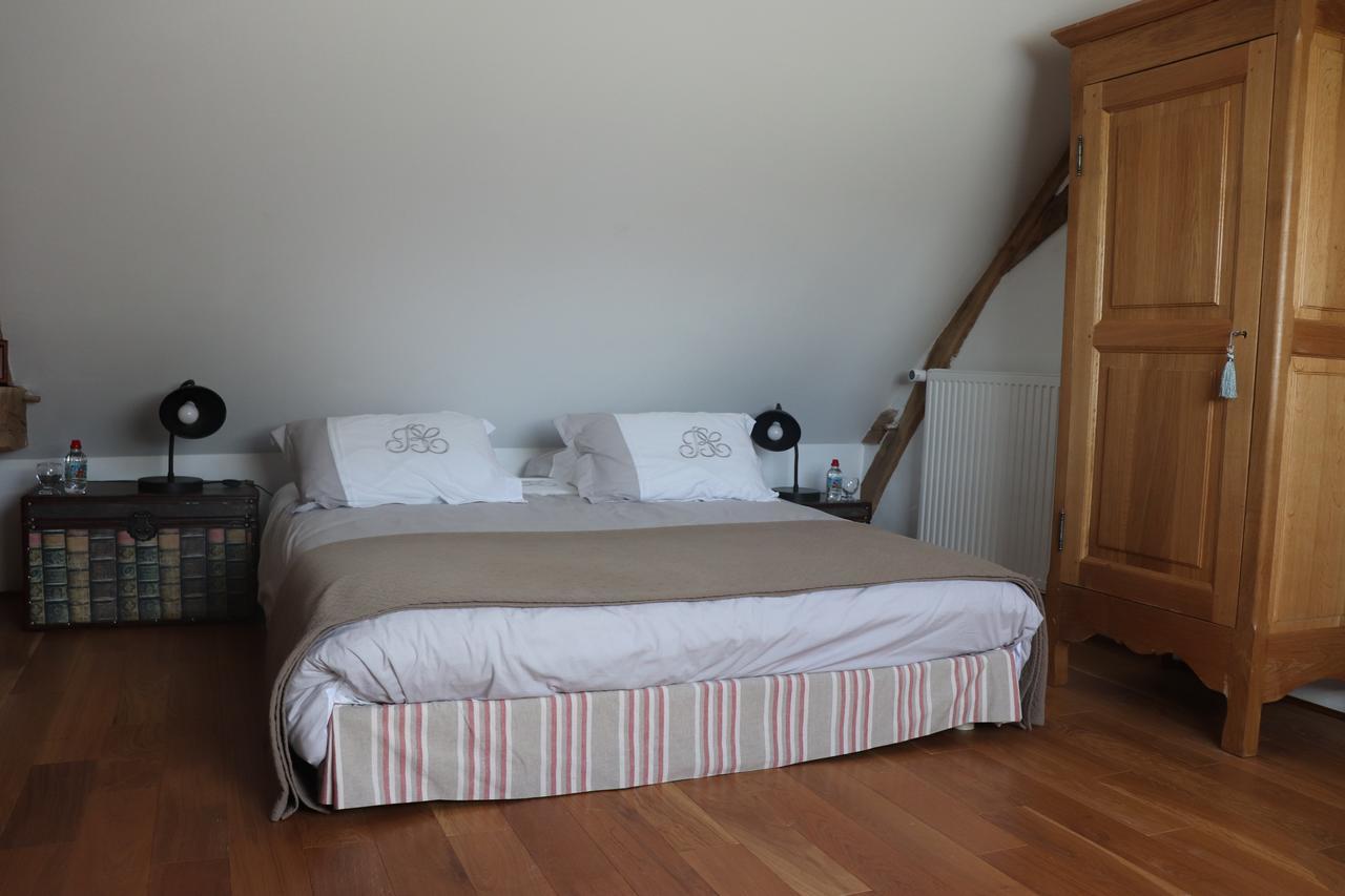 La Tale Bed and Breakfast Chahaignes Εξωτερικό φωτογραφία